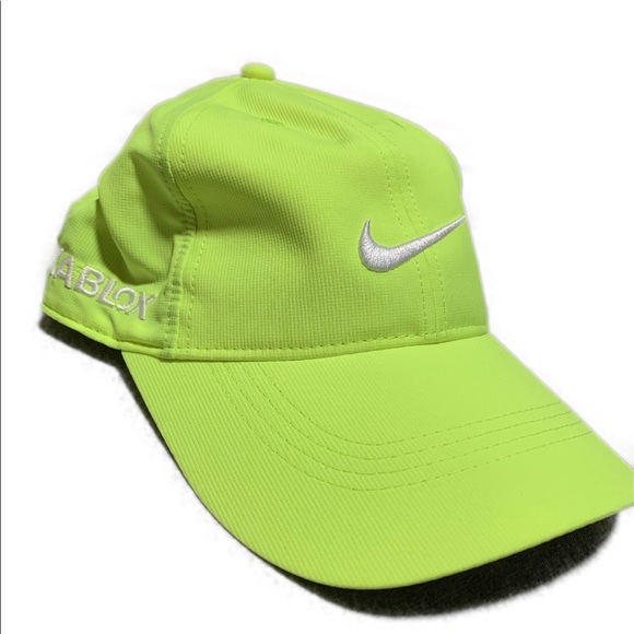 Nwt Neon Nike Golf Hat 